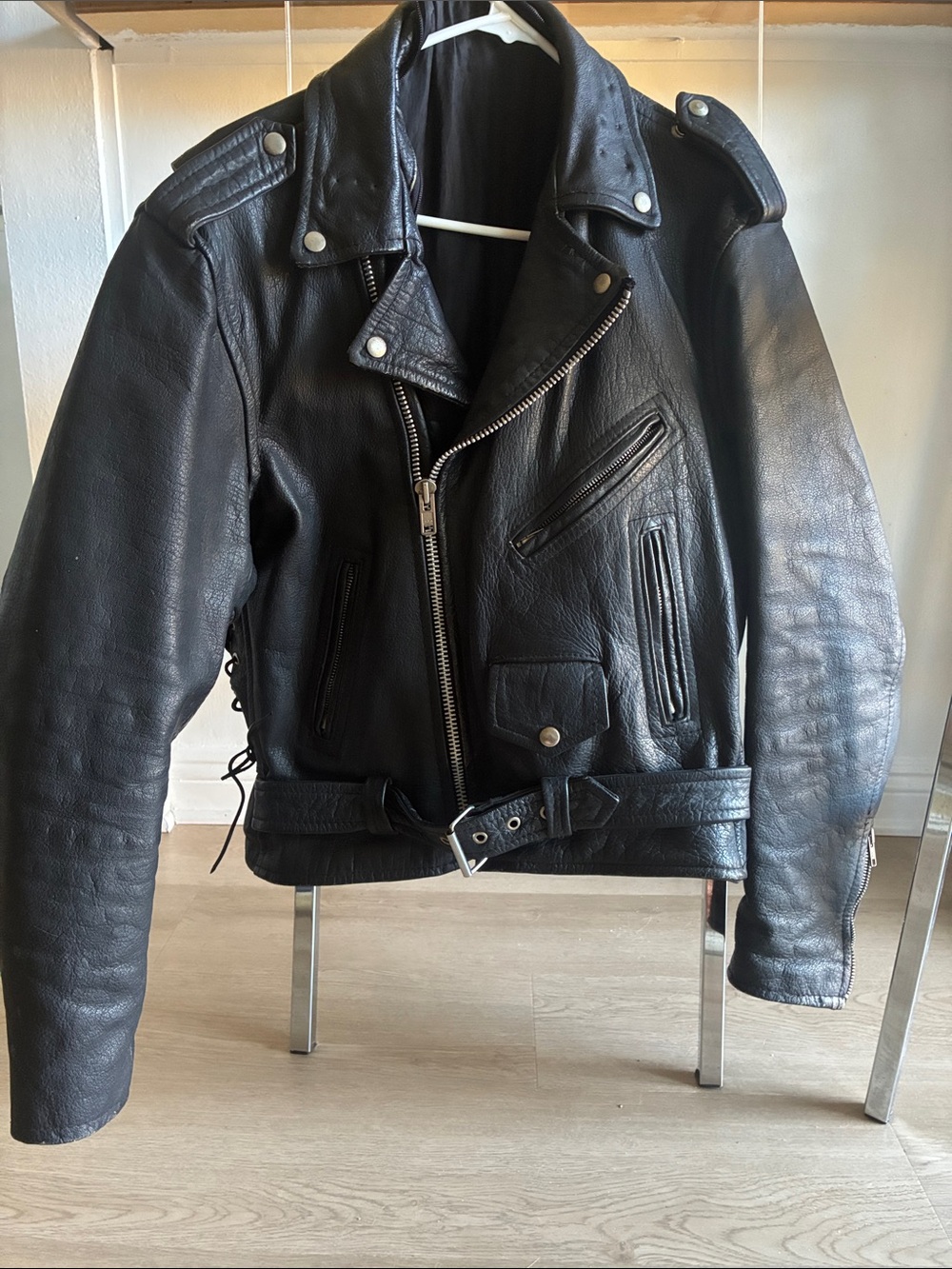Men's leather motorcycle jacket vintage 90's M